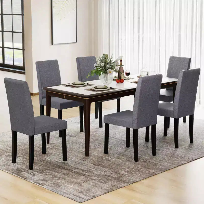 Set di 4 sedie da pranzo Costway, rivestite in tessuto, con gambe in legno di caucciù, senza braccioli