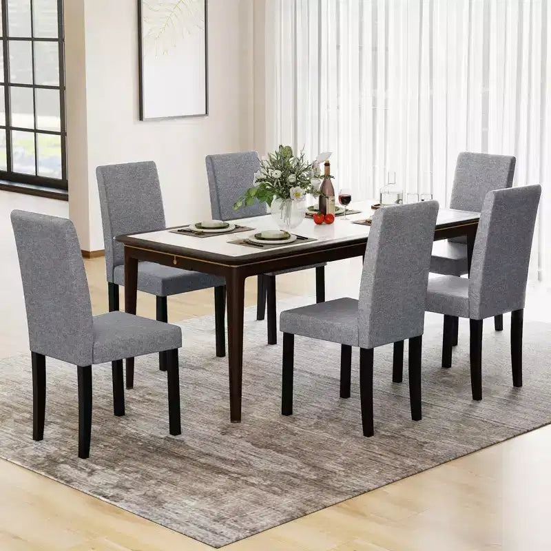 Set di 4 sedie da pranzo Costway, rivestite in tessuto, con gambe in legno di caucciù, senza braccioli