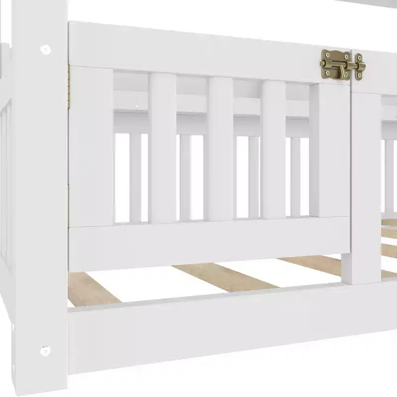 Letto Zeus & Ruta in Legno Massello con Baldacchino, Sponde di Protezione e Scaffali per Bambini - Nessuna Rete a Molle Necessaria