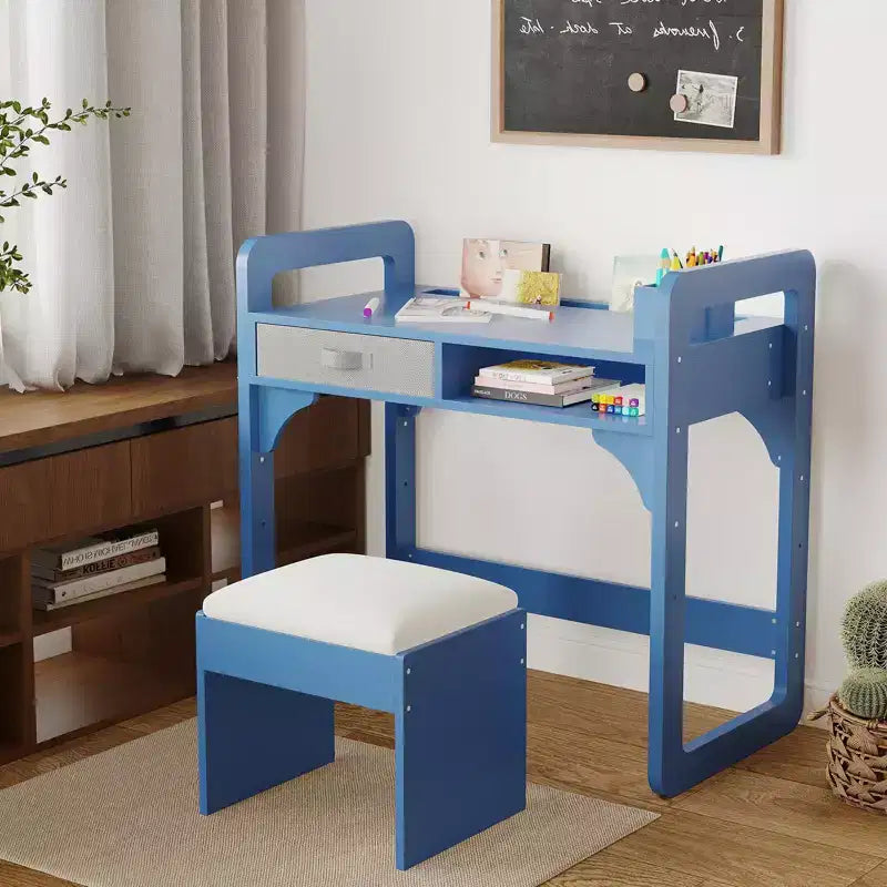 Scrivania e Sedia in Legno per Studio con Cassetti in Stoffa e Portapenne