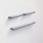 Mensola galleggiante grigia da 23,6 pollici con staffa invisibile per montaggio a parete in legno, perfetta per l'arredamento di bagno/camera da letto/cucina o per esporre libri/piante, facile da installare.