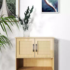 Armadio portaoggetti a quattro ante con design in rattan intrecciato, ripiani regolabili e stile versatile per soggiorni e sale da pranzo