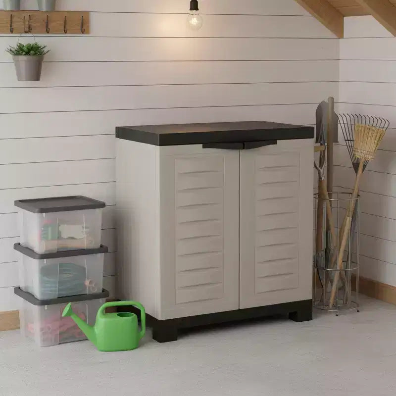 HomeRoots Mobile di servizio a due ante in plastica resistente grigio e nero 26