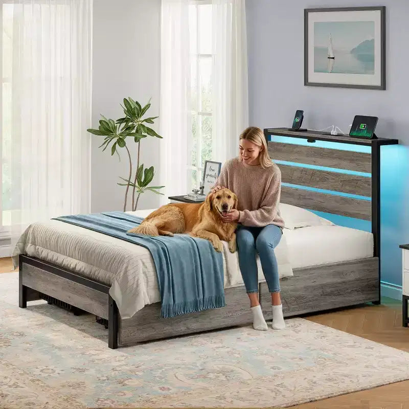 Greenstell Letto con Piattaforma in Metallo Industriale con 4 Cassetti Contenitore - Luce LED e Stazione di Ricarica, Base per Materasso, Robusto