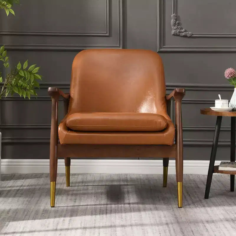Poltroncina accentata in similpelle Mid-Century con piedini con punta in ottone, sedia di lusso per soggiorno, camera da letto o appartamento - Panipeachy