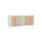 Buffet en bois dur de style médiéval avec portes coulissantes, parfait comme meuble TV, rangement ou armoire décorative dans le salon.