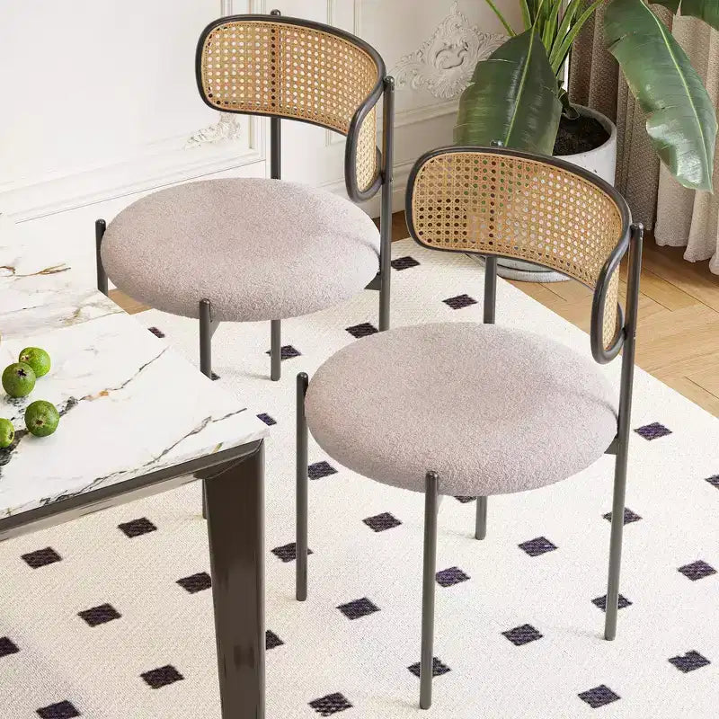 Okak Sedie da Pranzo Moderne Set da 2/4, Sedie da Pranzo Imbottite con Schienale in Rattan e Gambe in Metallo, Sedie da Cucina per Sala da Pranzo, Soggiorno