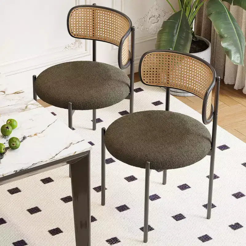 Okak Sedie da Pranzo Moderne Set da 2/4, Sedie da Pranzo Imbottite con Schienale in Rattan e Gambe in Metallo, Sedie da Cucina per Sala da Pranzo, Soggiorno