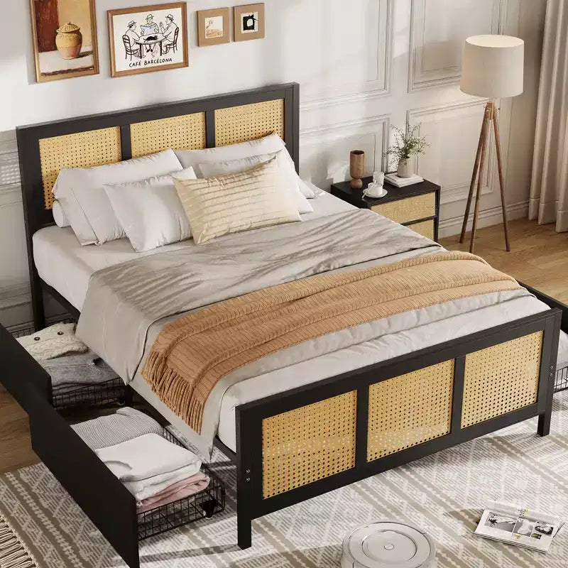 Telaio letto in rattan Boho con testiera in canna, piattaforma, 4 ampi cassetti portaoggetti, doghe in metallo robuste e silenziose, facile da montare