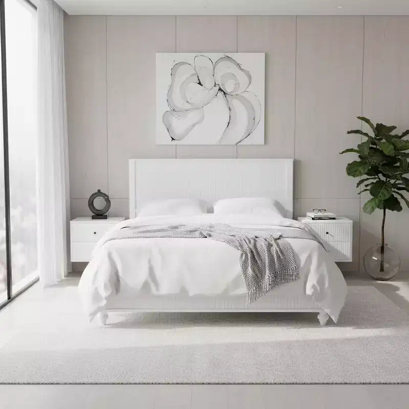 Struttura Letto a Piattaforma Queen/King Size con Testiera e Pediera, Pannelli Scanalati, Noce/Bianco - ModernLuxe