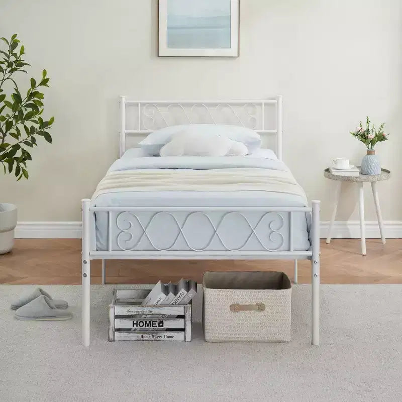 Coolmee Struttura Letto Matrimoniale in Metallo con Testiera e Pediera, Struttura Letto Classica in Metallo con Ornamento in Ferro Battuto