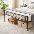 Coolmee Struttura Letto Matrimoniale in Metallo con Testiera e Pediera, Struttura Letto Classica in Metallo con Ornamento in Ferro Battuto