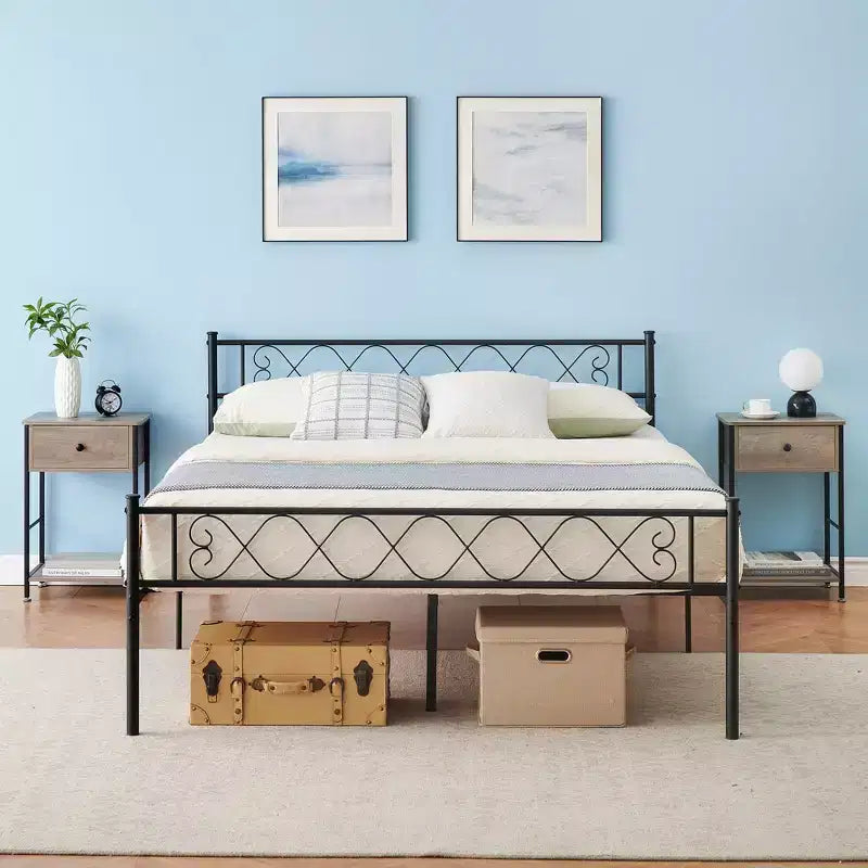 Coolmee Struttura Letto Matrimoniale in Metallo con Testiera e Pediera, Struttura Letto Classica in Metallo con Ornamento in Ferro Battuto