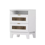 Set da 4 Pezzi MAYEERTY per Camera da Letto, Letto a Piattaforma Queen Size con Adesivi in Strisce di Legno Decorativo Comodino Contenitore e Cassettiera con Maniglie in Metallo per Camera da Letto Bianco