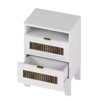 Set da 4 Pezzi MAYEERTY per Camera da Letto, Letto a Piattaforma Queen Size con Adesivi in Strisce di Legno Decorativo Comodino Contenitore e Cassettiera con Maniglie in Metallo per Camera da Letto Bianco