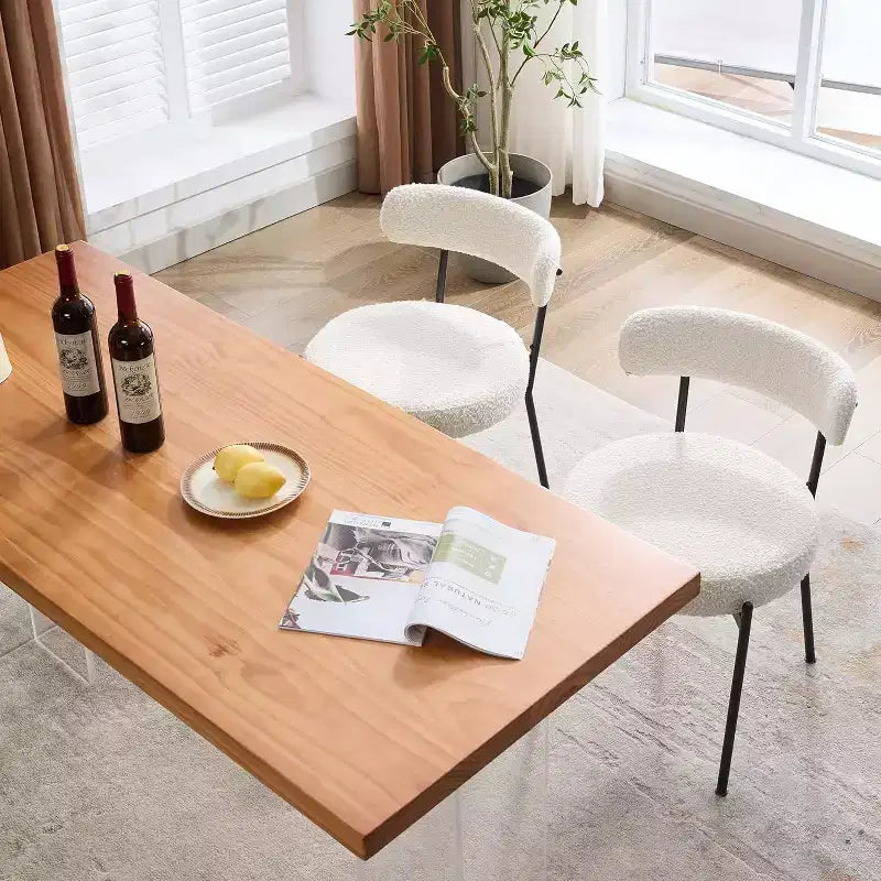 Coolmee Sedie da Pranzo Set di 2, Sedie Imbottite Mid-Century con Schienale Curvo, Gambe in Metallo Nero Carico Massimo 120 kg, Sedie da Cucina Moderne