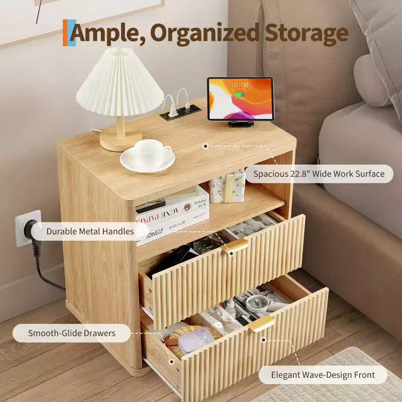 Comodino scanalato con stazione di ricarica, tavolino d'appoggio da 58 cm con 2 cassetti, comodini rustici, comò in legno per camera da letto, soggiorno, cabina armadio