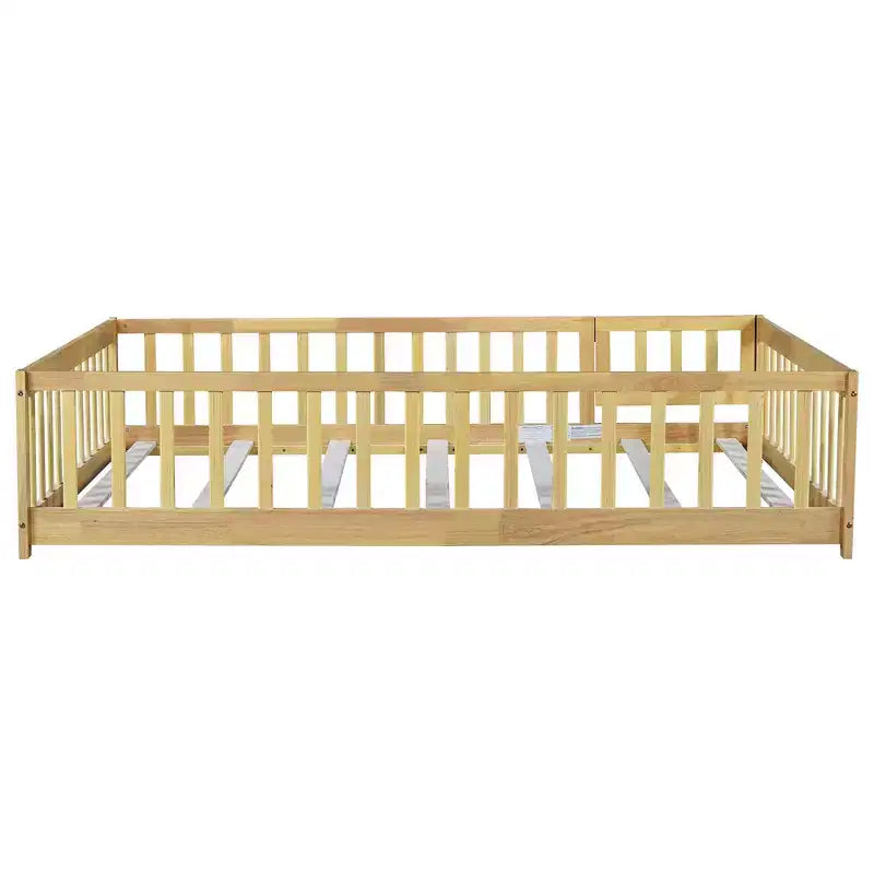 Bellemave Letto a Terra Montessori Completo con Recinzione e Porta, Struttura Bassa in Legno per Bambini con Sponde di Protezione, Legno Massello di Gomma, Facile da Montare