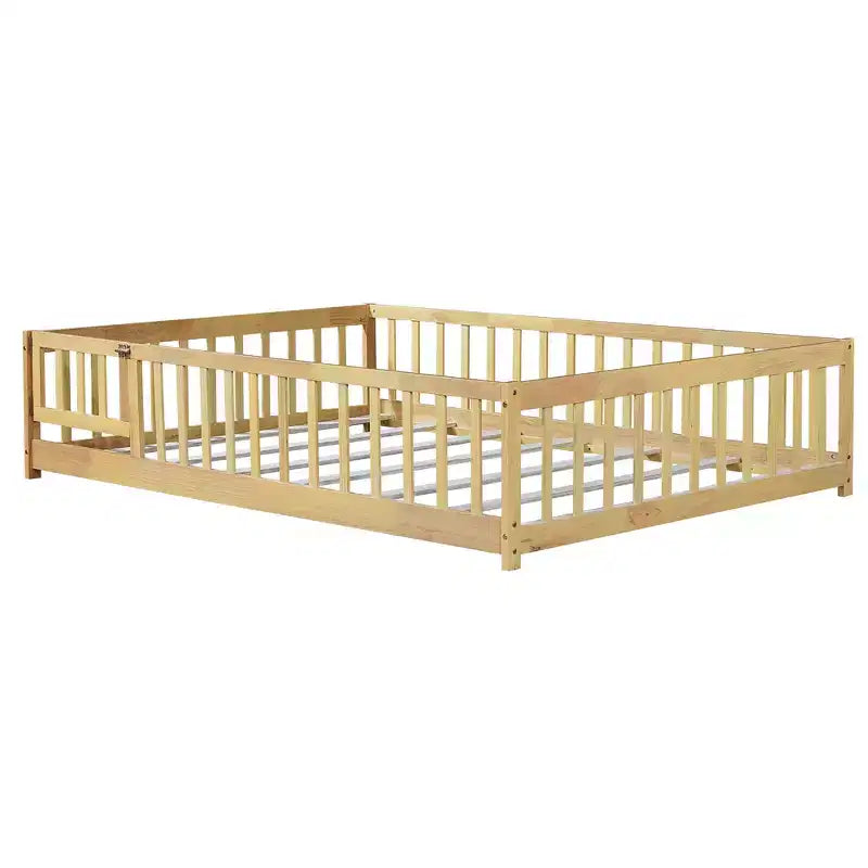 Bellemave Letto a Terra Montessori Completo con Recinzione e Porta, Struttura Bassa in Legno per Bambini con Sponde di Protezione, Legno Massello di Gomma, Facile da Montare
