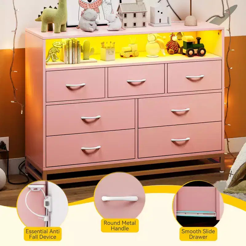 Comò a 7 cassetti, Comò in legno con luci a LED e stazione di ricarica, Cassettiera con grande capacità di archiviazione per camera da letto, soggiorno, corridoio