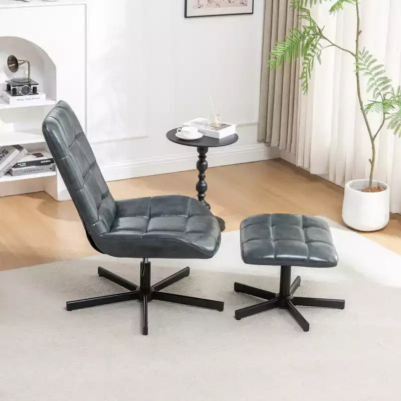 GDFStudio Mora Set Due Pezzi Poltrona e Pouf Imbottiti in Similpelle con Base in Metallo