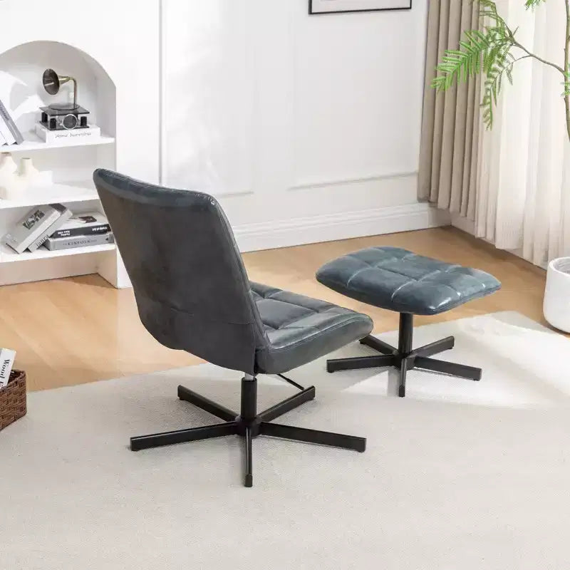 GDFStudio Mora Set Due Pezzi Poltrona e Pouf Imbottiti in Similpelle con Base in Metallo