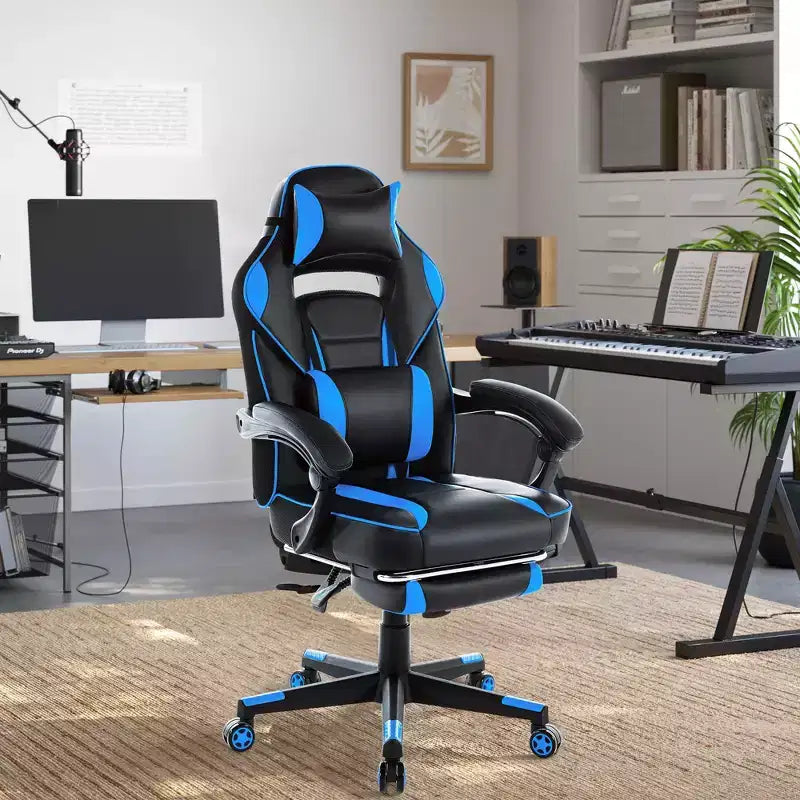 Sedia da Gaming in Ecopelle con Schienale Alto, Sedia da Ufficio Ergonomica con Poggiatesta, Poggiapiedi Estraibile, Supporto Lombare, Girevole a 360°, Regolabile in Altezza, Nera