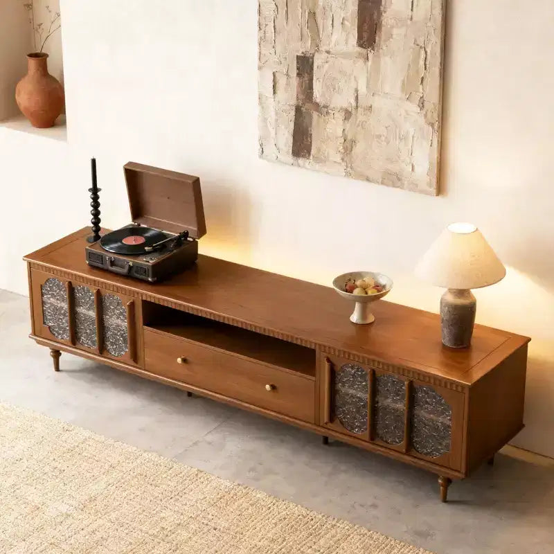 Mobile TV Luck Live Farmhouse 78.74 con grandi cassetti e ripiani rimovibili - Maniglie in metallo e gambe in legno massello, mobile contenitore per media da soggiorno