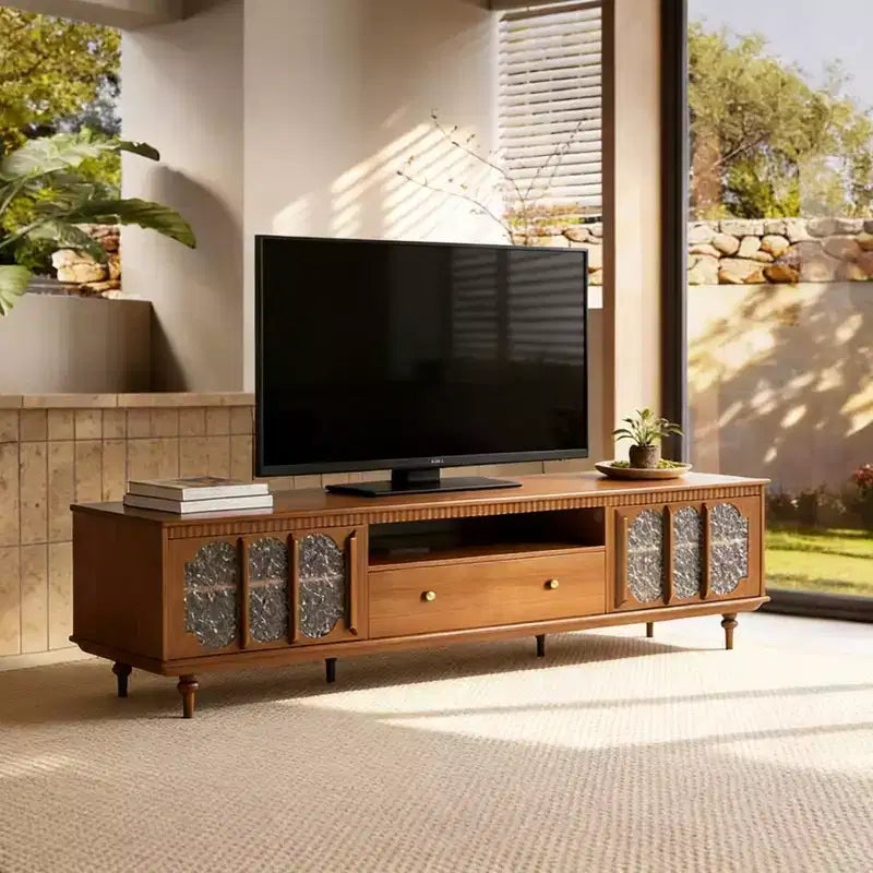 Mobile TV Luck Live Farmhouse 78.74 con grandi cassetti e ripiani rimovibili - Maniglie in metallo e gambe in legno massello, mobile contenitore per media da soggiorno