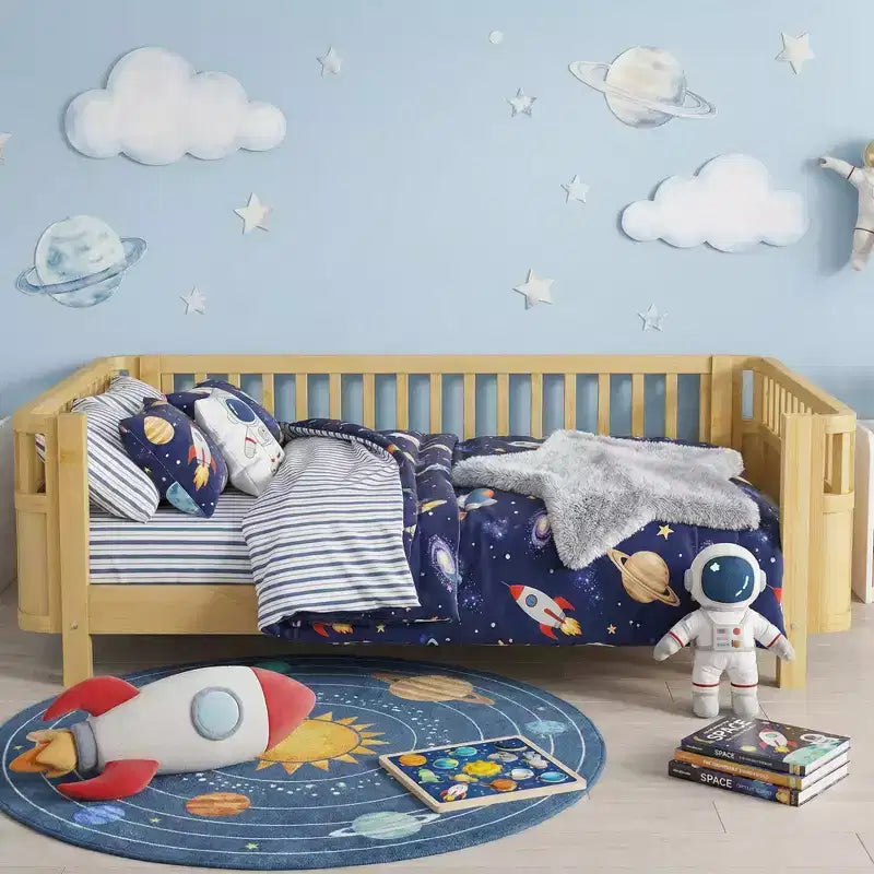 JVNOXK Letto a piattaforma in legno a grandezza naturale per bambini, letto basso in legno a grandezza naturale con spondine per bambine e bambini, naturale