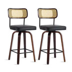 Sgabelli da bar girevoli a 360° in rattan ad altezza bancone con cuscino in PU