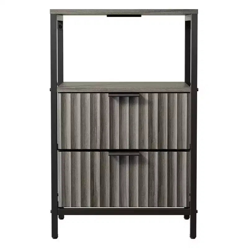 Comodino Karl Home largo 38 cm - 2 cassetti, 1 ripiano, presa di corrente USA - set da 2