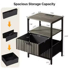 Comodino Karl Home largo 38 cm - 2 cassetti, 1 ripiano, presa di corrente USA - set da 2