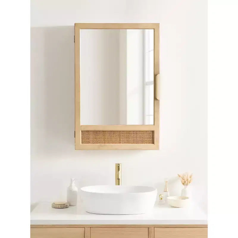 Mobile da bagno a specchio in rattan Ori di Kate e Laurel