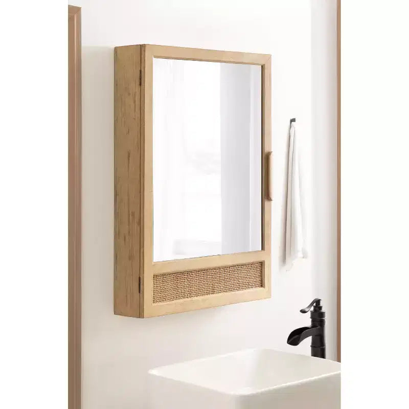 Mobile da bagno a specchio in rattan Ori di Kate e Laurel