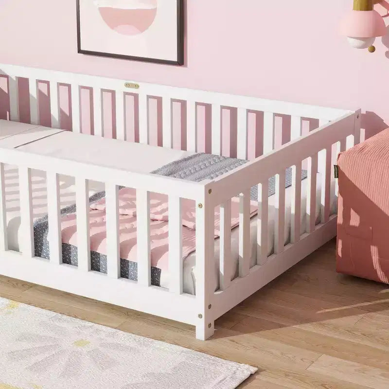 Letto a castello Sailvan con recinzione, struttura letto per bambini in legno massello di gomma