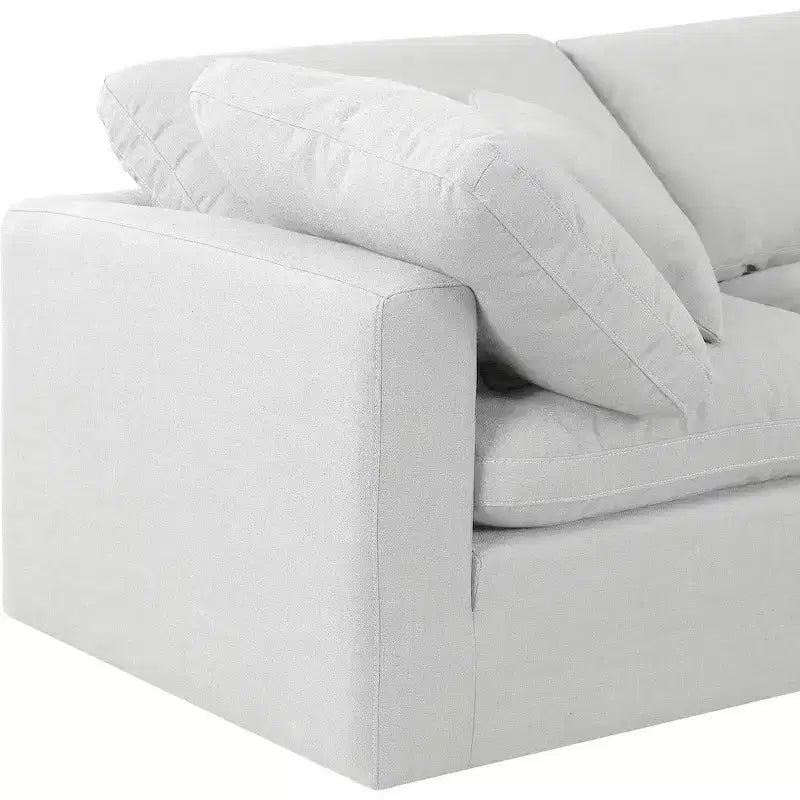 Divano modulare Meridian Furniture Indulge in tessuto di lino testurizzato