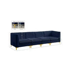 Divano modulare Meridian Furniture Alina in velluto blu marino