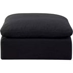 Pouf Indulge in velluto di Meridian Furniture