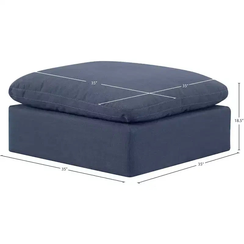Pouf Indulge in velluto di Meridian Furniture