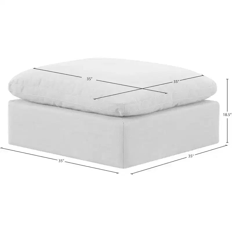 Pouf Indulge in velluto di Meridian Furniture
