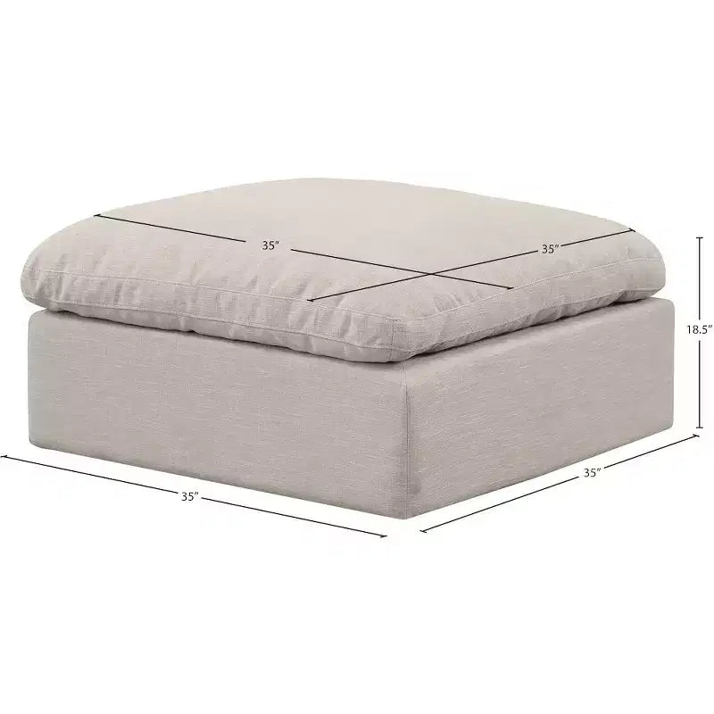 Pouf Indulge in velluto di Meridian Furniture