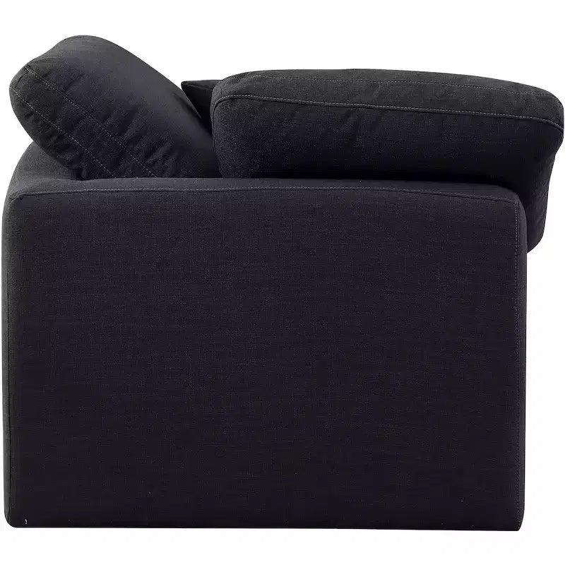 Meridian Furniture Poltrona ad angolo in tessuto testurizzato effetto lino Indulge