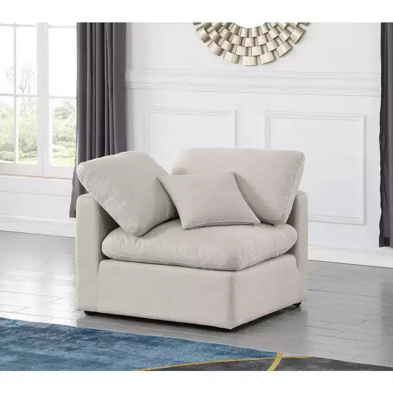 Meridian Furniture Poltrona ad angolo in tessuto testurizzato effetto lino Indulge