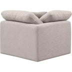 Meridian Furniture Poltrona ad angolo in tessuto testurizzato effetto lino Indulge