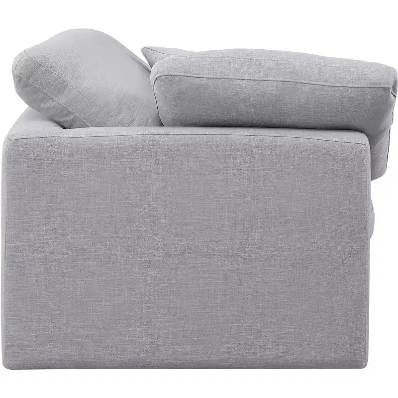 Meridian Furniture Poltrona ad angolo in tessuto testurizzato effetto lino Indulge