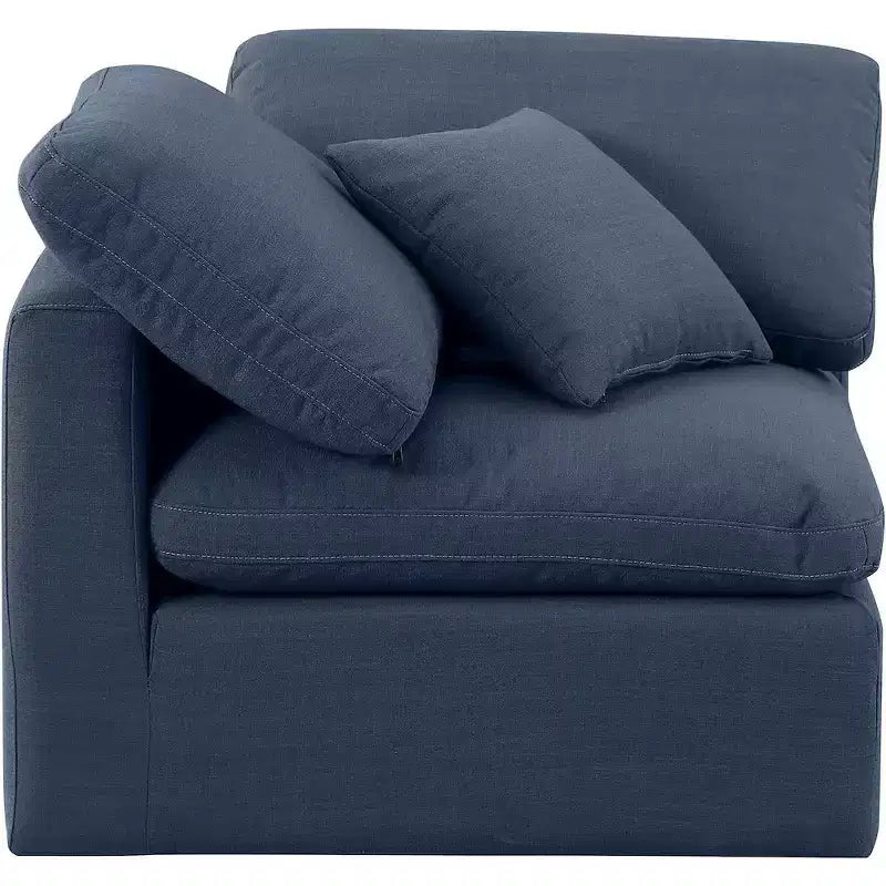 Meridian Furniture Poltrona ad angolo in tessuto testurizzato effetto lino Indulge