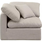 Meridian Furniture Poltrona ad angolo in tessuto testurizzato effetto lino Indulge