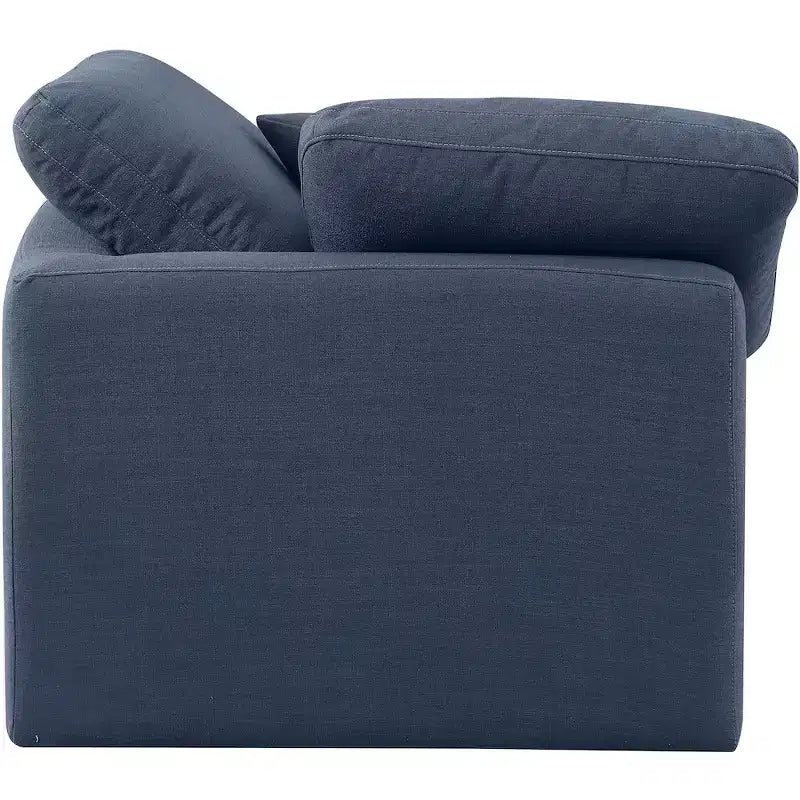 Meridian Furniture Poltrona ad angolo in tessuto testurizzato effetto lino Indulge