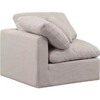 Meridian Furniture Poltrona ad angolo in tessuto testurizzato effetto lino Indulge